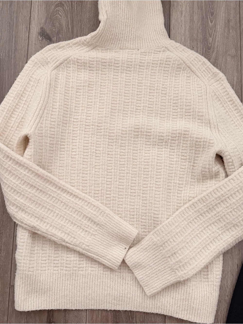 H&M Cream Knit Turtleneck Sweater